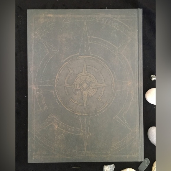 World Of Warcraft Chronicle Volume 1 - By Blizzard Entertainment - Hardcover - Picture 3 of 14